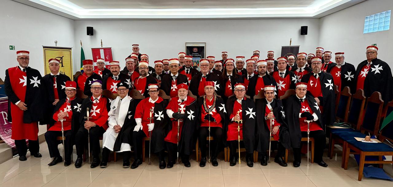 You are currently viewing A Maçonaria Gaúcha em Vigor: Comanderia Bento Gonçalves nº 4 Concede a Ordem da Cruz Vermelha