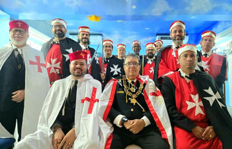 Leia mais sobre o artigo A Investidura nas Ordens da Cruz Vermelha e de Malta na Comanderia 2 de Julho nº 34